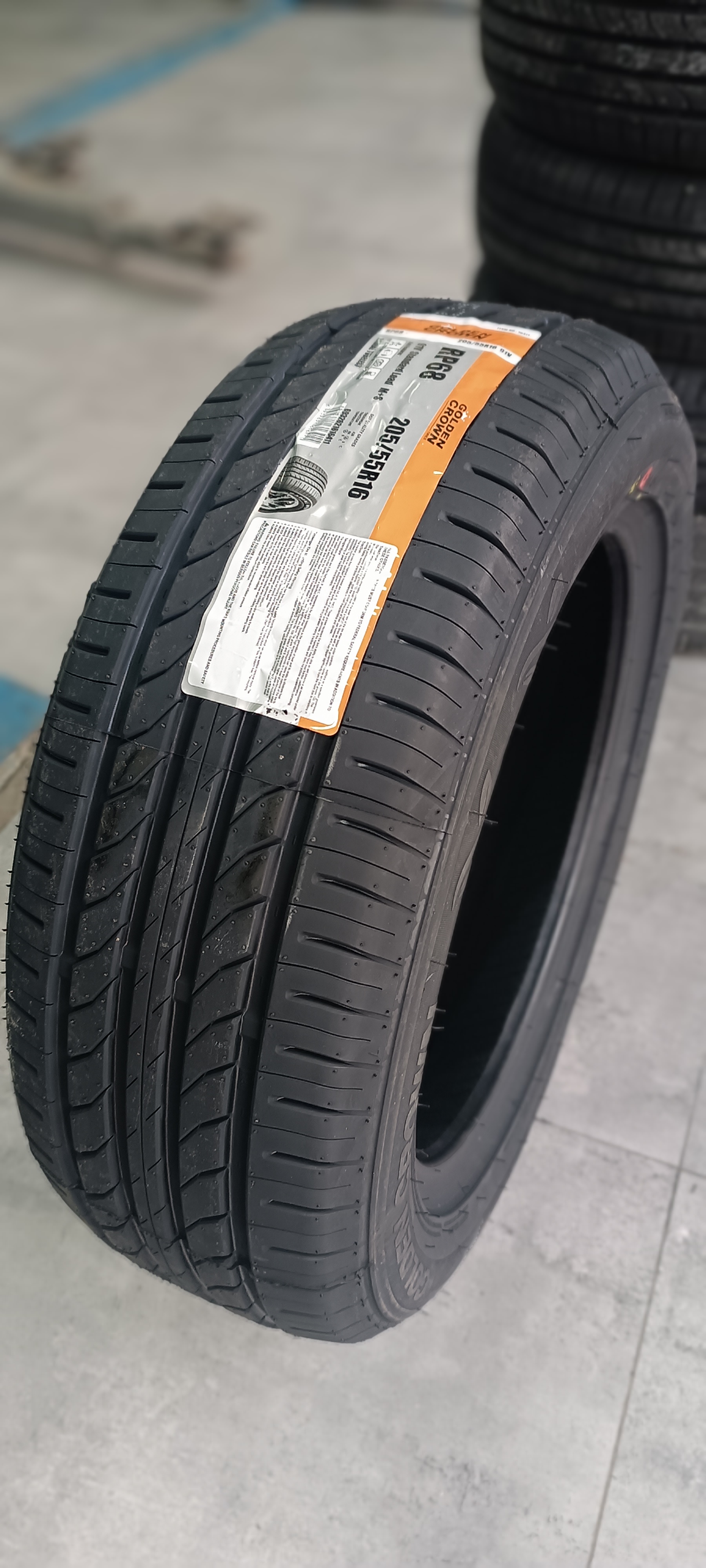 GOLDEN CROWN - RP 68